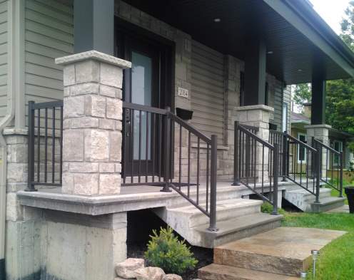 Contact-us Rampe and Moustiquaire Railing balusters Saint-Donat